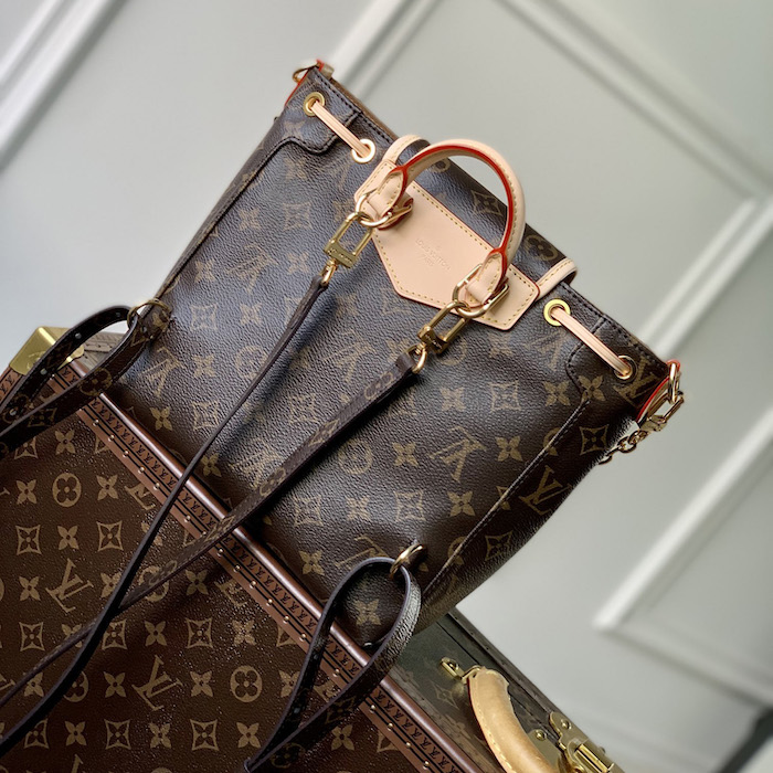l**is V*t*n monogram canvas excursion pm m46932