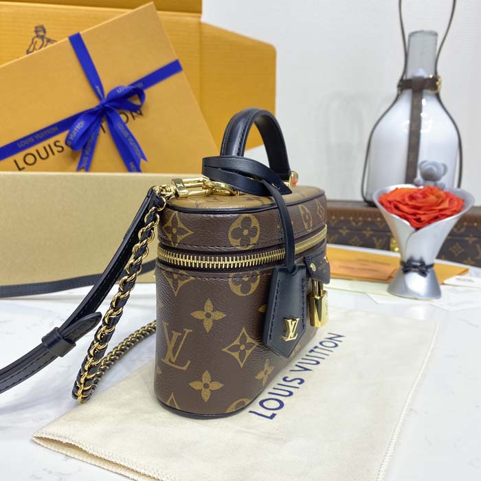 l**is V*t*n monogram coated canvas vanity chain pouch m47125