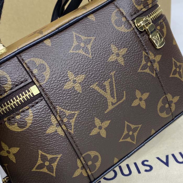 l**is V*t*n monogram coated canvas vanity chain pouch m47125