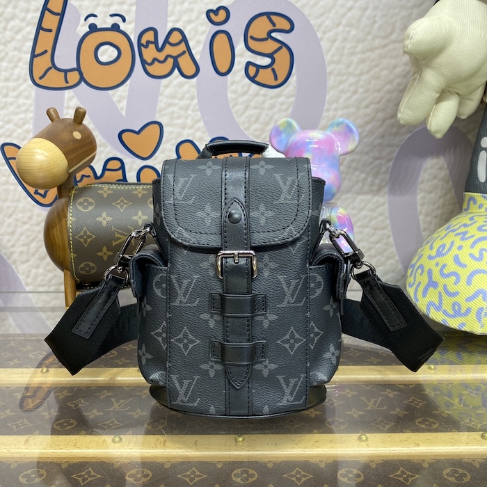 l**is V*t*n monogram eclipse nano christopher m82769
