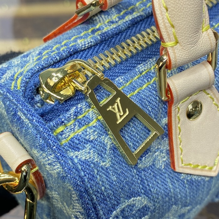 l**is V*t*n monogram denim nano speedy bag m82950