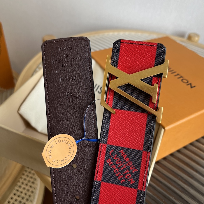 l**is V*t*n lv initiales 40mm reversible belt m8537