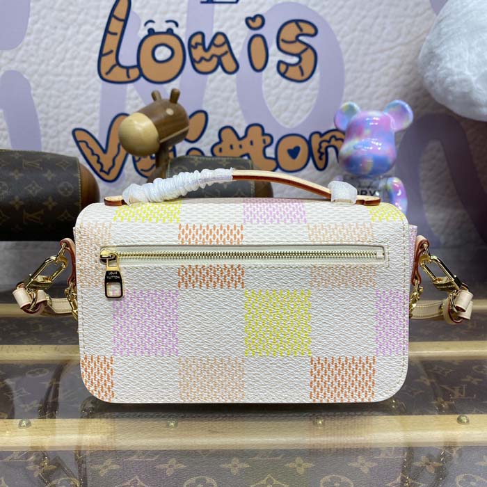 l**is V*t*n damier giant canvas pochette métis east west n40749