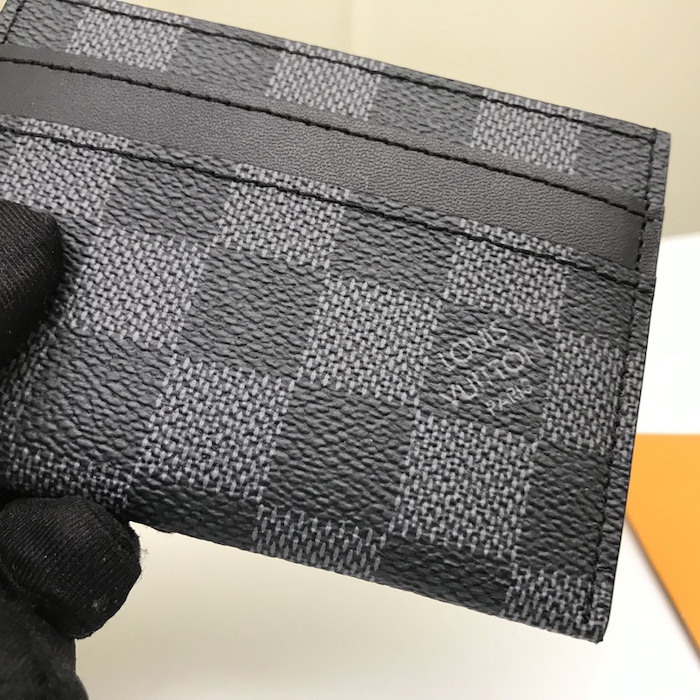l**is V*t*n damier graphite double card holder n62170