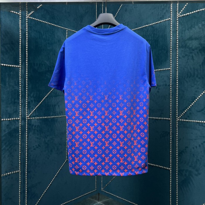 l**is V*t*n lvse monogram gradient t-shirt 1a8wmr