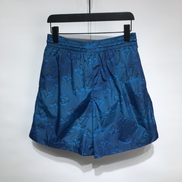 l**is V*t*n 2054 printed swimwear