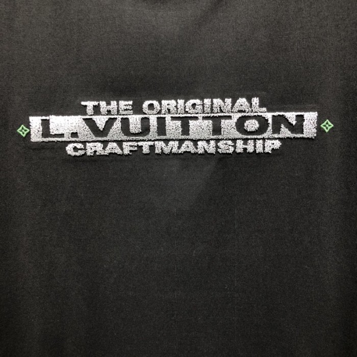 l**is V*t*n l. V*t*n printed t-shirt black