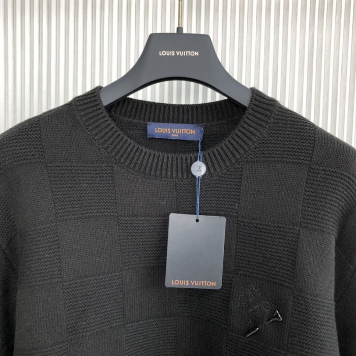 l**is V*t*n damier stitch crewneck 1aa4mc