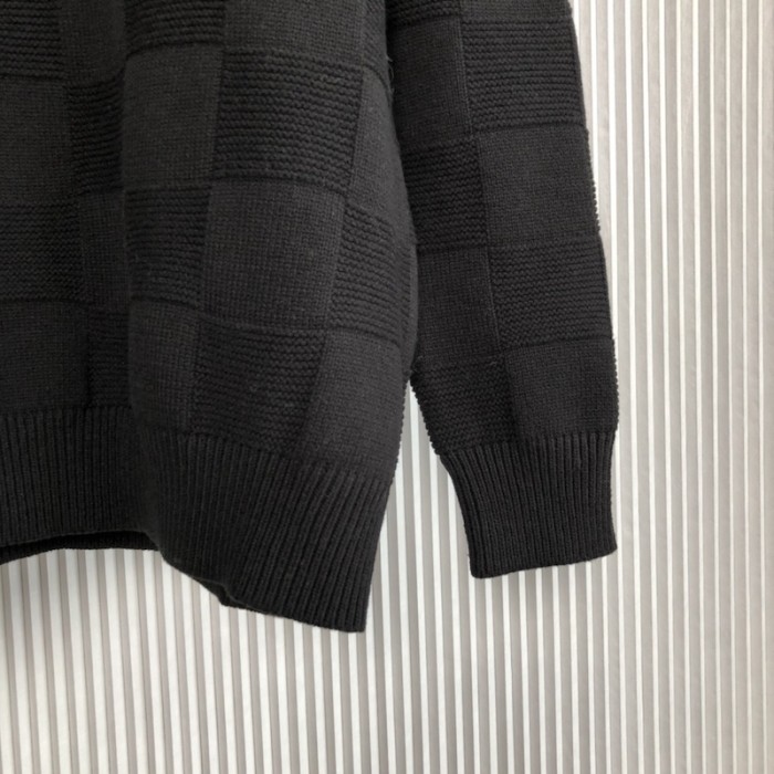 l**is V*t*n damier stitch crewneck 1aa4mc