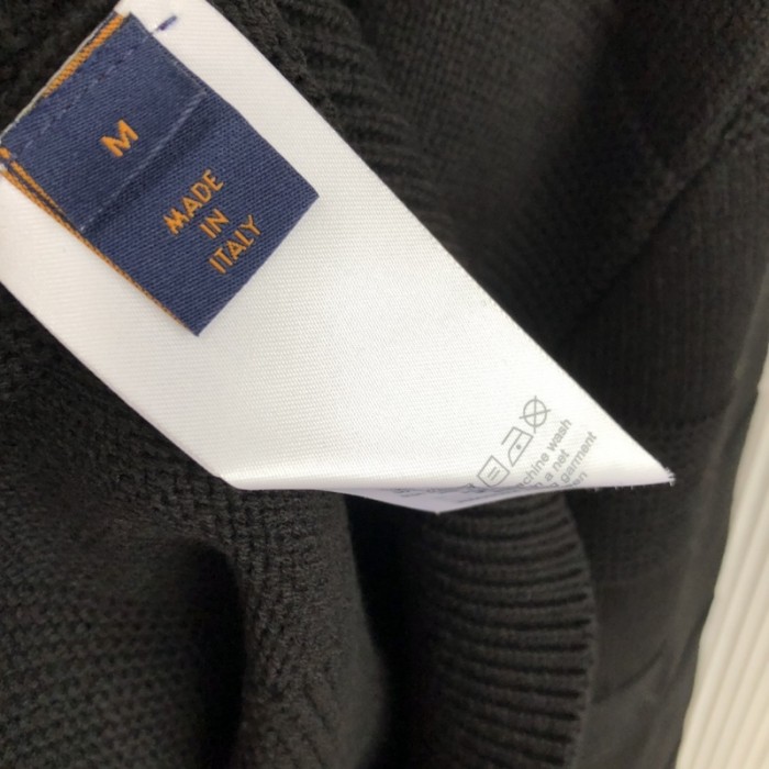 l**is V*t*n damier stitch crewneck 1aa4mc