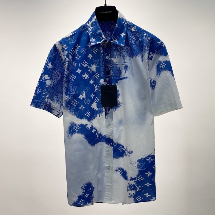 l**is V*t*n monogram bandana short-sleeved shirt 1aa4ud