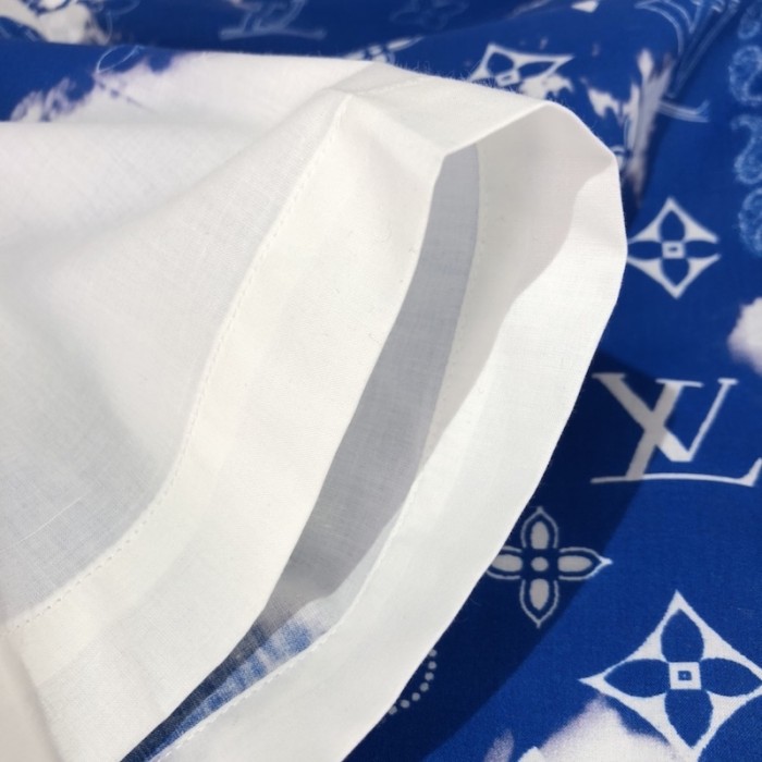 l**is V*t*n monogram bandana short-sleeved shirt 1aa4ud