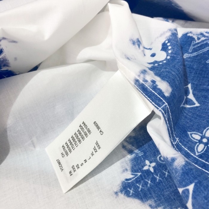 l**is V*t*n monogram bandana short-sleeved shirt 1aa4ud