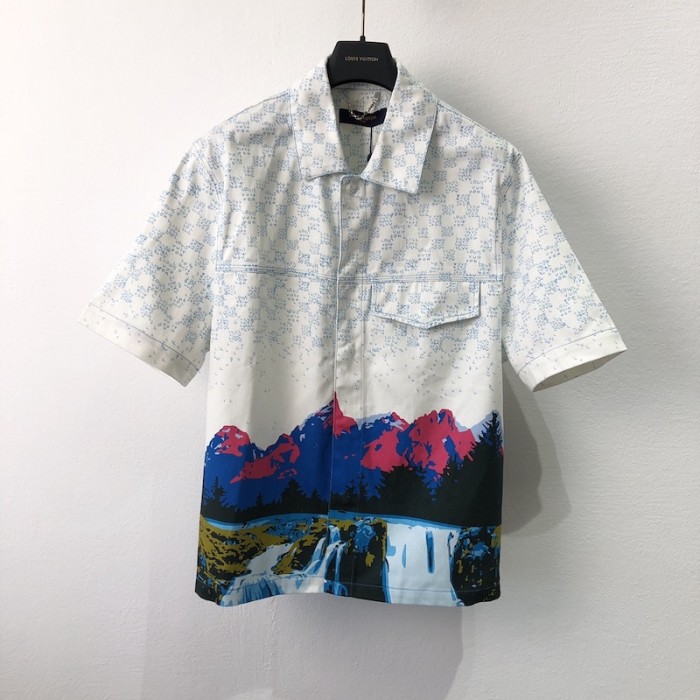 l**is V*t*n landscape short-sleeved denim shirt 1aa5c2