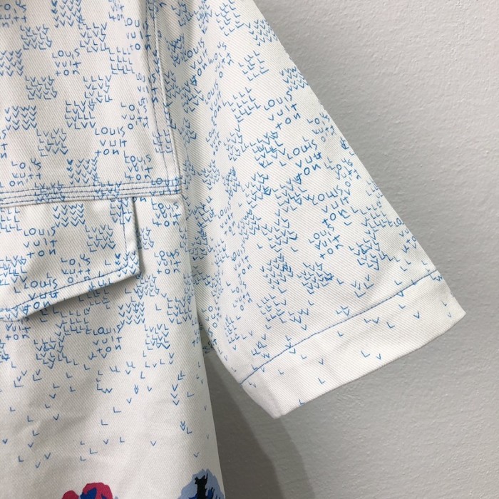 l**is V*t*n landscape short-sleeved denim shirt 1aa5c2