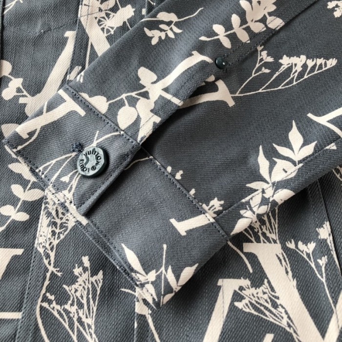 l**is V*t*n dna leaf denim jacket 1aa5i4