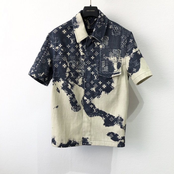 l**is V*t*n monogram bandana short-sleeved denim shirt 1aa852
