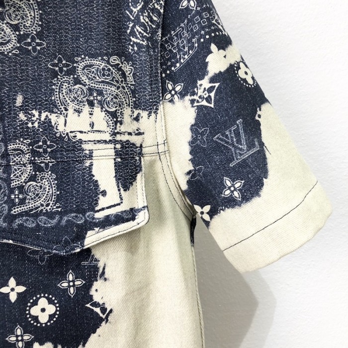 l**is V*t*n monogram bandana short-sleeved denim shirt 1aa852