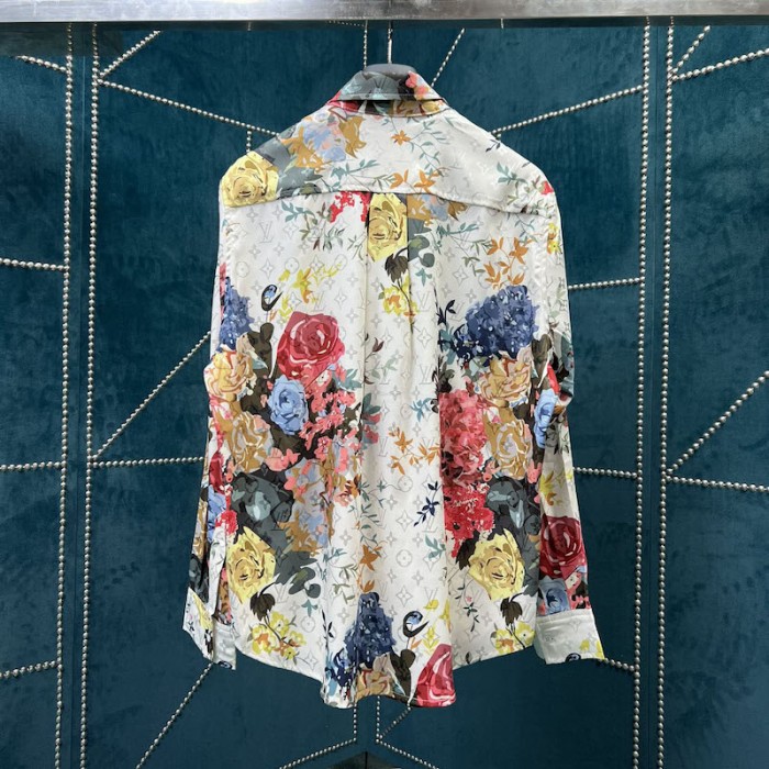l**is V*t*n classic flower shirt 1aagky
