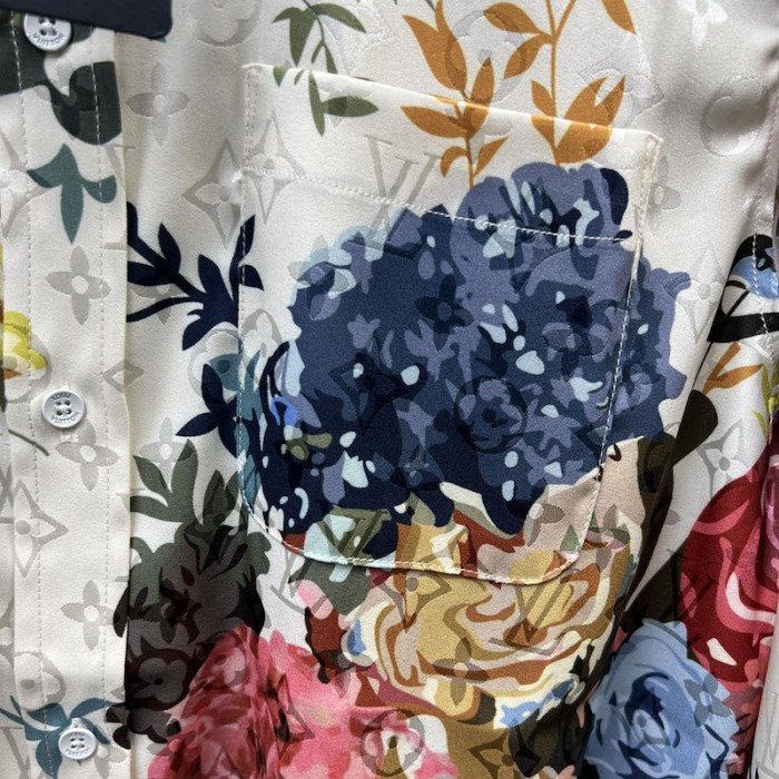 l**is V*t*n classic flower shirt 1aagky