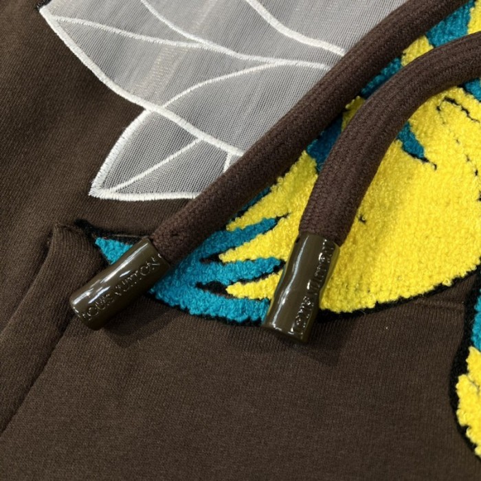 l**is V*t*n graphic bee patched hoodie 1aagpg