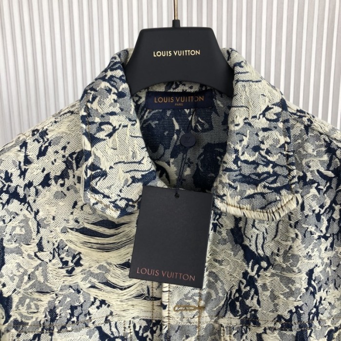 l**is V*t*n classic denim jacket 1aagr9