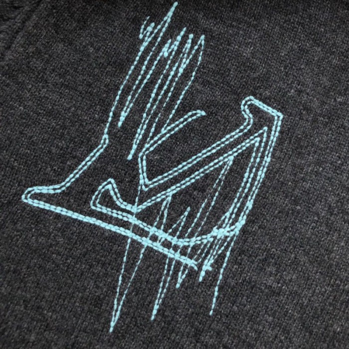 l**is V*t*n lv frequency cardigan 1aat4x