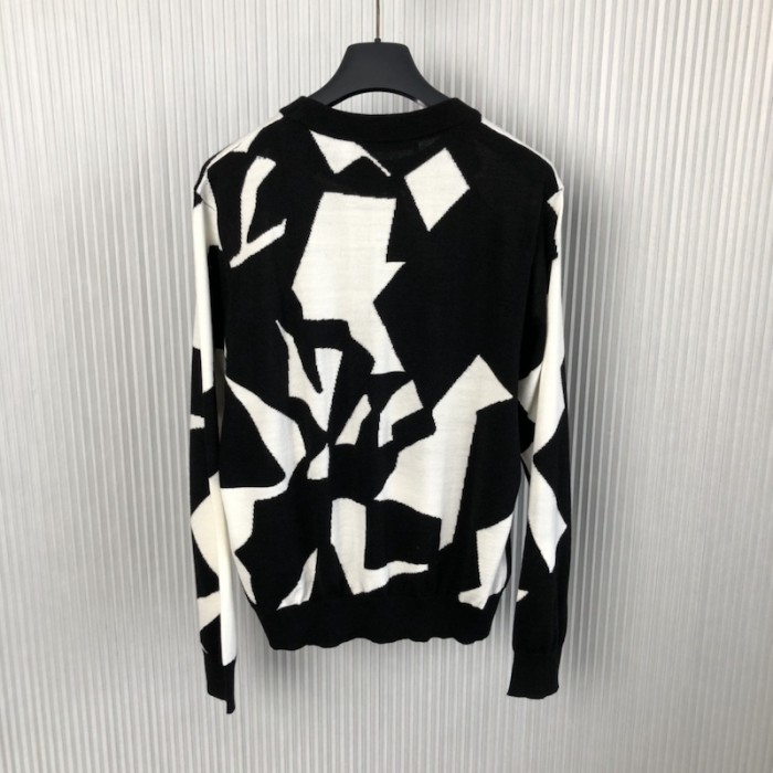 l**is V*t*n lv abstract houndstooth crewneck 1aau2w