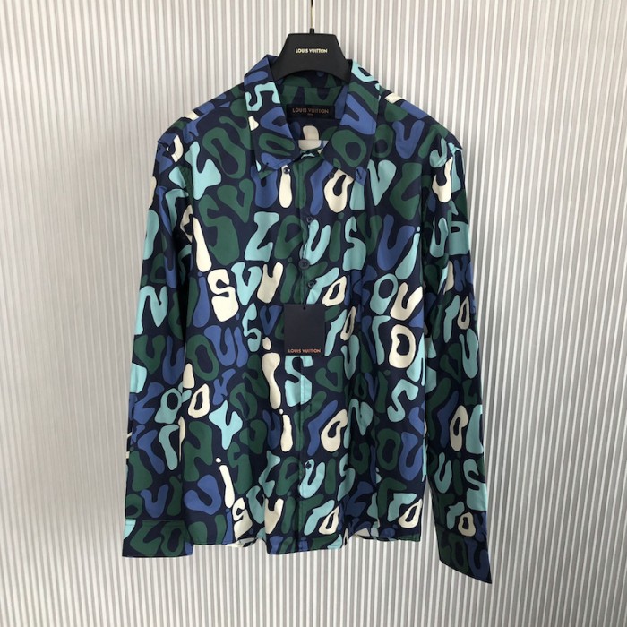 l**is V*t*n regular long-sleeved shirt 1aau47