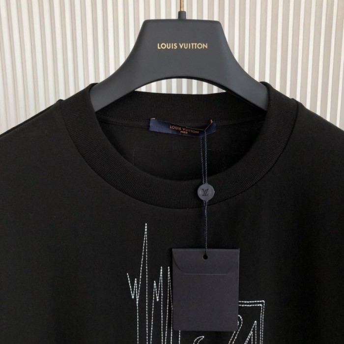 l**is V*t*n lv frequency graphic t-shirt 1aau5e
