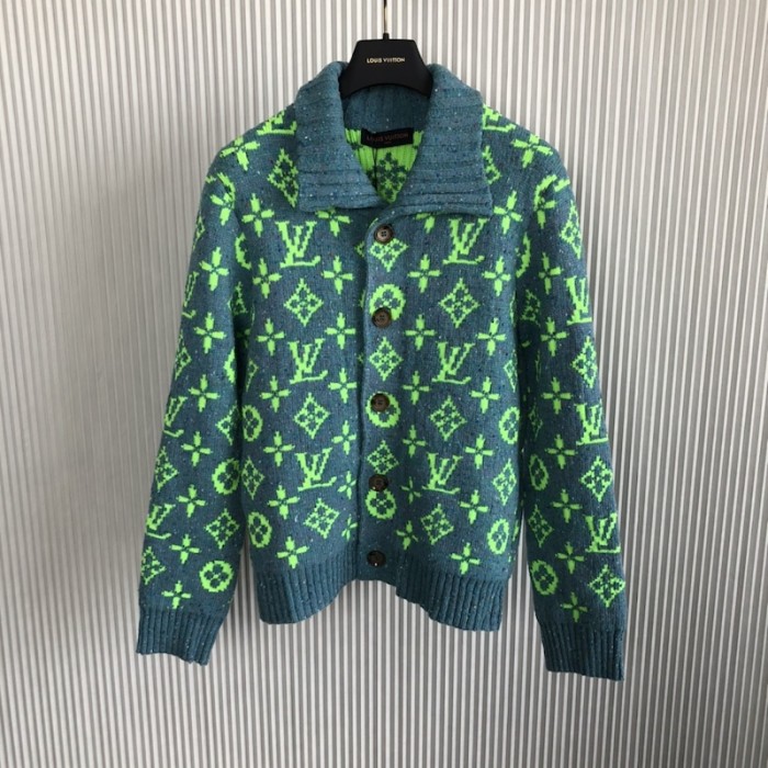 l**is V*t*n signature cardigan 1a9t86