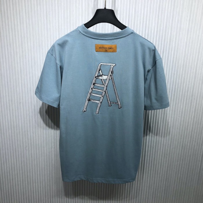 l**is V*t*n lv multi-tools embroidered t-shirt 1ab5ig