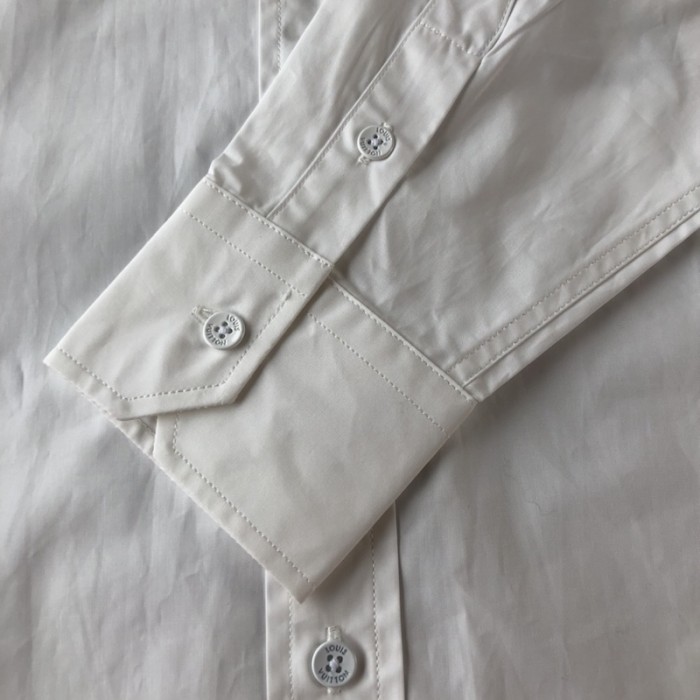 l**is V*t*n long-sleeved regular shirt with placed graphic white