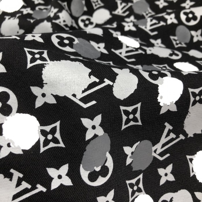 l**is V*t*n lv x yk painted dots printed crewneck 1ab6j5