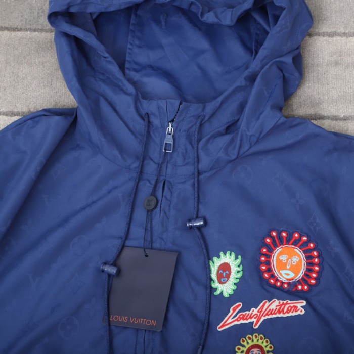 l**is V*t*n lv x yk monogram faces windbreaker 1ab7mq