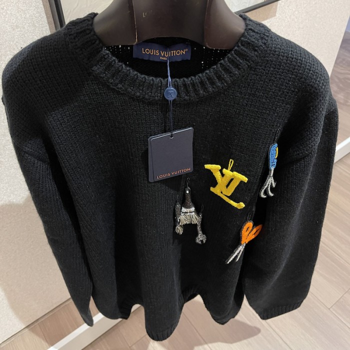l**is V*t*n lv tools embroidered crewneck 1ab91r