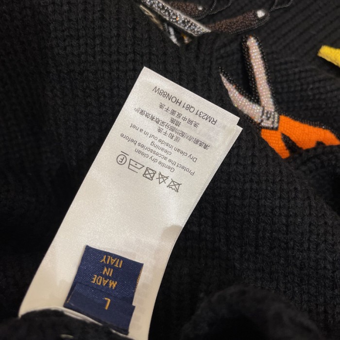 l**is V*t*n lv tools embroidered crewneck 1ab91r