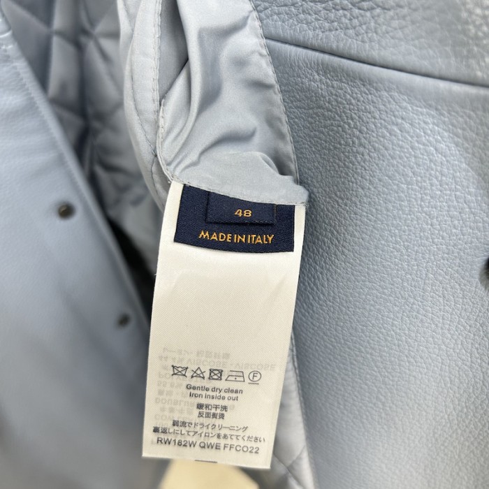 l**is V*t*n long leather coach jacket 1ab98i