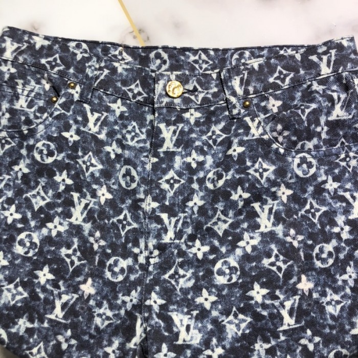 l**is V*t*n monogram denim pants 1abjml