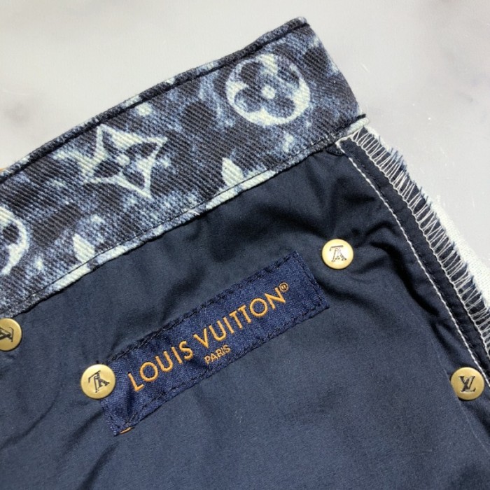 l**is V*t*n monogram denim pants 1abjml