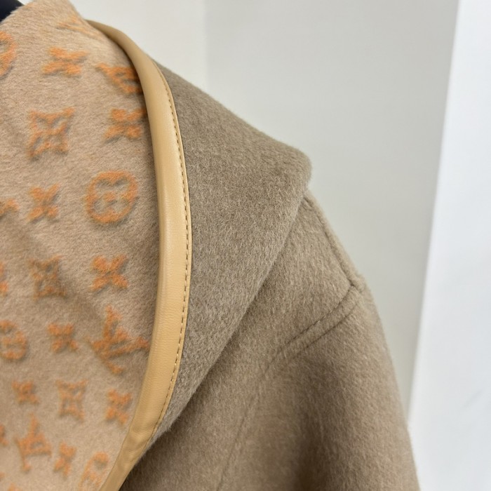 l**is V*t*n 3d monogram double-breasted wrap coat 1abt6v