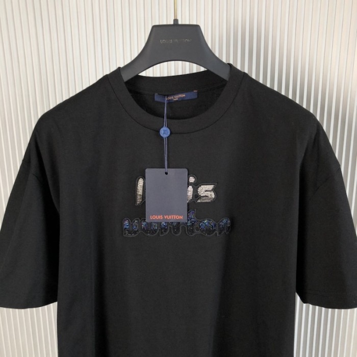 l**is V*t*n bead-embroidered cotton t-shirt 1abykp