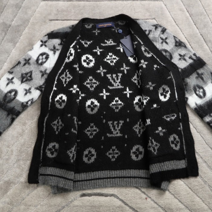 l**is V*t*n monogram mohair cardigan 1af342