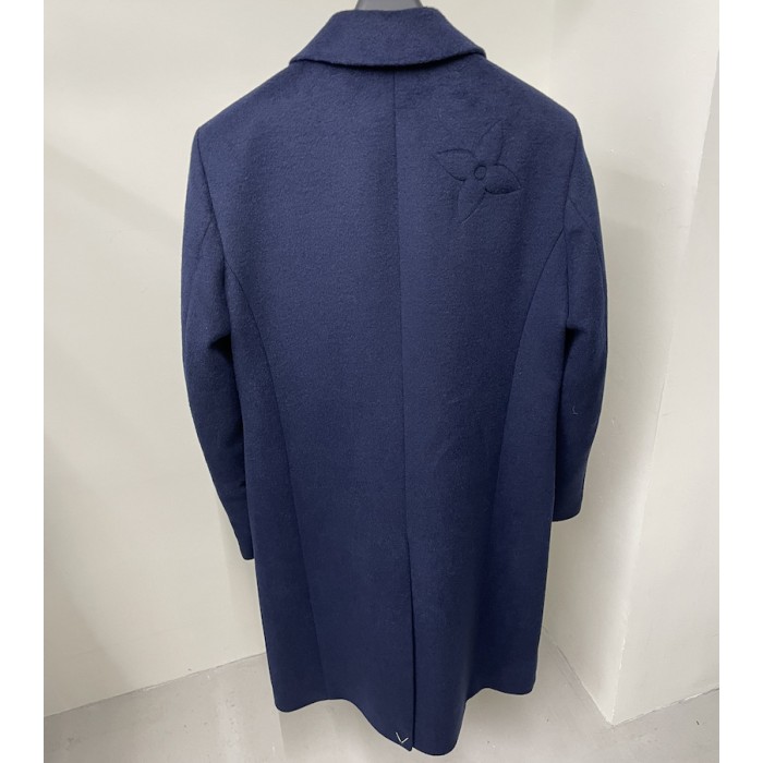 l**is V*t*n classic floral embossed wool coat