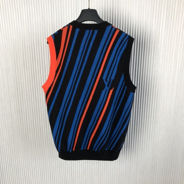 l**is V*t*n wool knit vest 1afamk