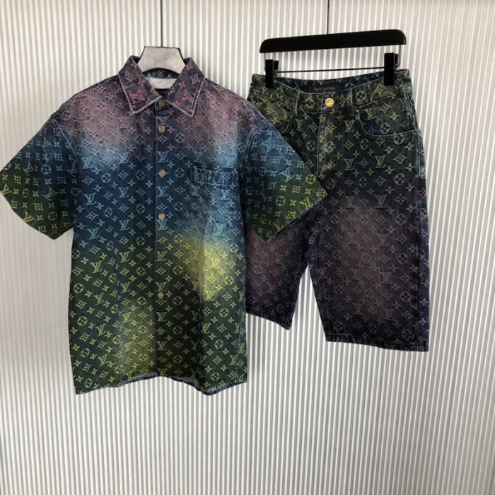 l**is V*t*n monogram gradient denim short