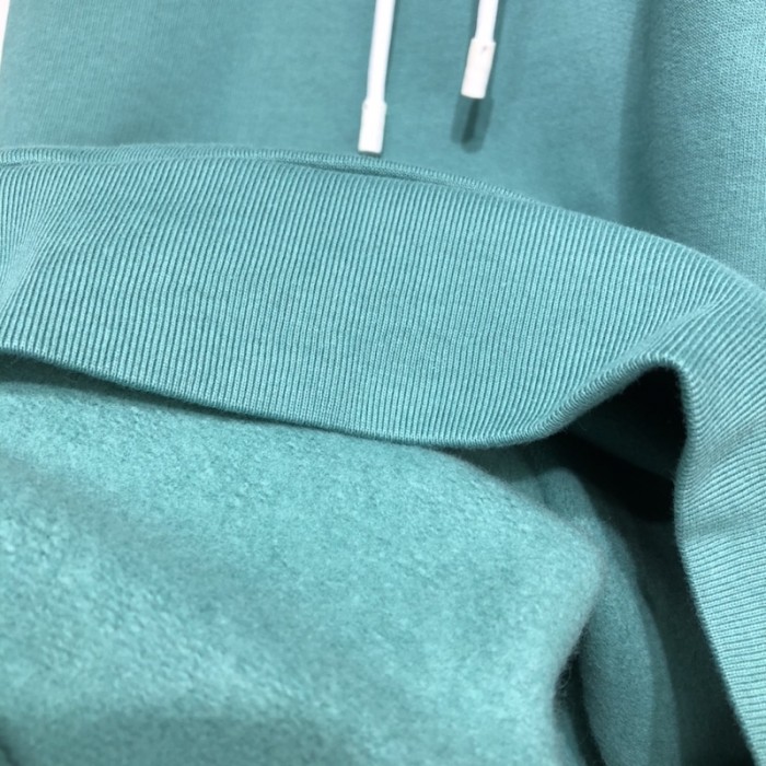 l**is V*t*n embroidered signature hoodie 1a99vy