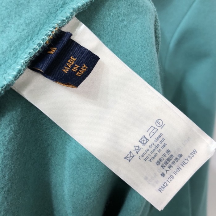 l**is V*t*n embroidered signature hoodie 1a99vy