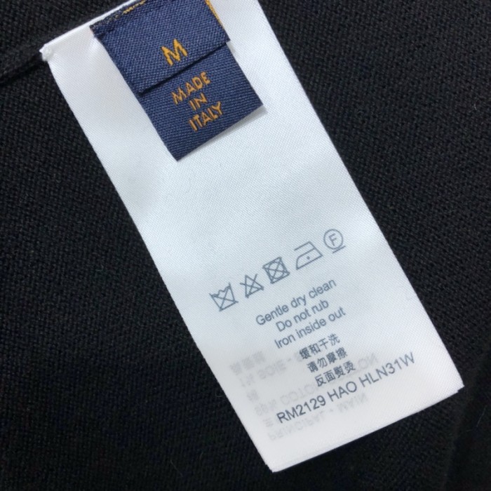l**is V*t*n maison lv crewneck t shirt black 1a99zm