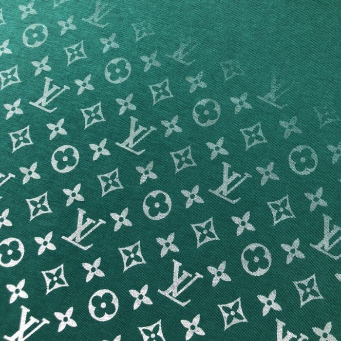 l**is V*t*n lvse monogram gradient t-shirt green